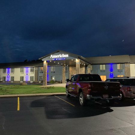 AmericInn by Wyndham Prairie du Chien Exterior foto