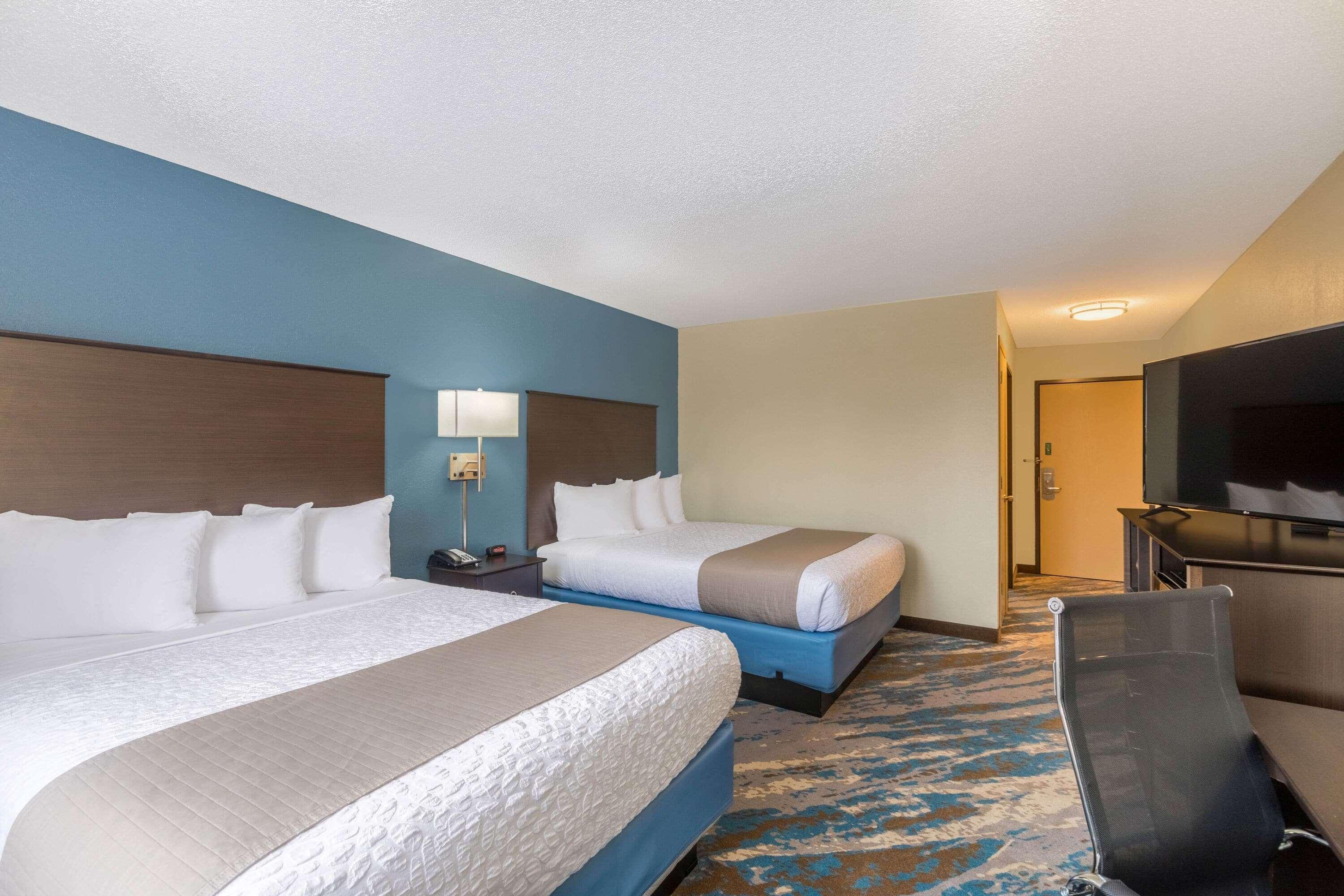 AmericInn by Wyndham Prairie du Chien Exterior foto