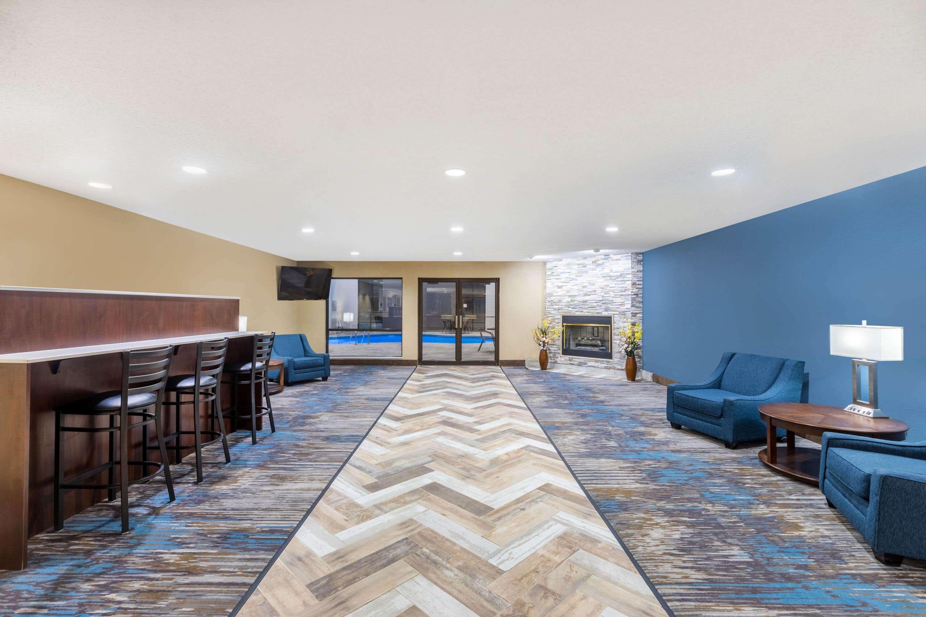 AmericInn by Wyndham Prairie du Chien Exterior foto